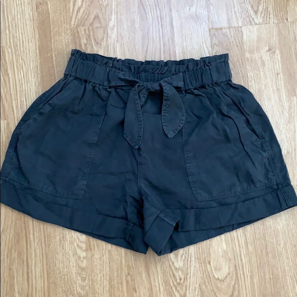 Aerie High Wait Bow Shorts - Picture 1 of 4